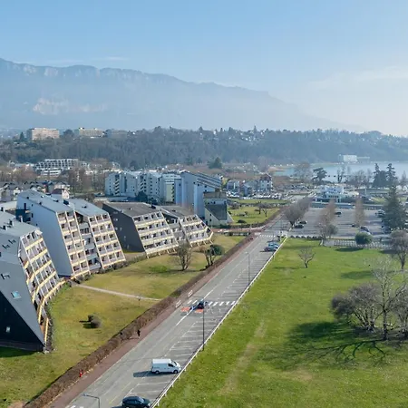 Les Cygnes - Exceptional Location With View - 3 Bedrooms Apartman