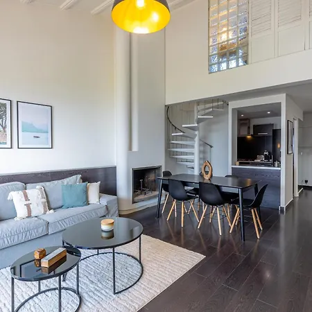 Les Cygnes - Exceptional Location With View - 3 Bedrooms Apartman *