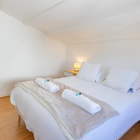 Apartman Les Cygnes - Exceptional Location With View - 3 Bedrooms *